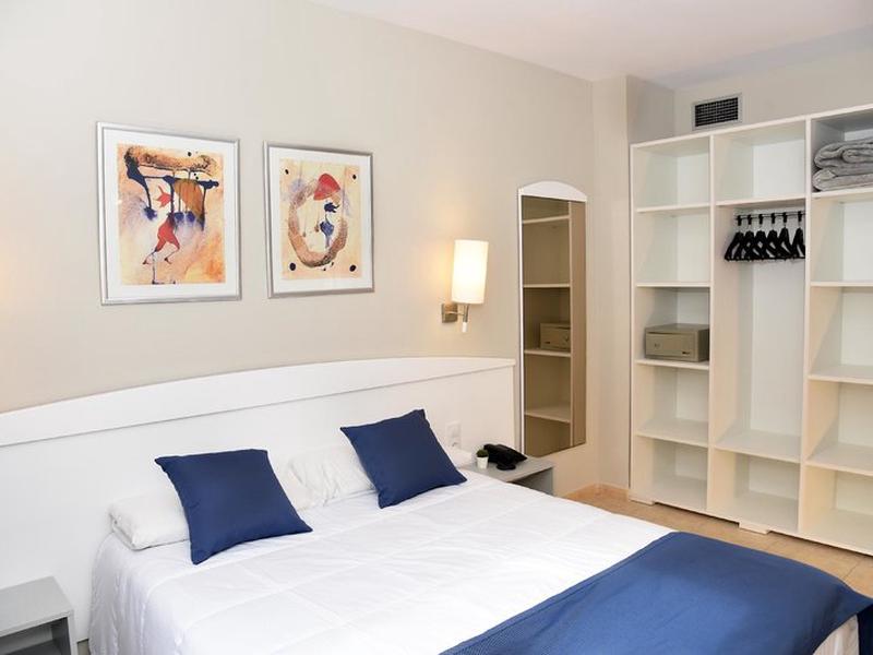 242FDCC5486D84330DD826A1FAB67F40