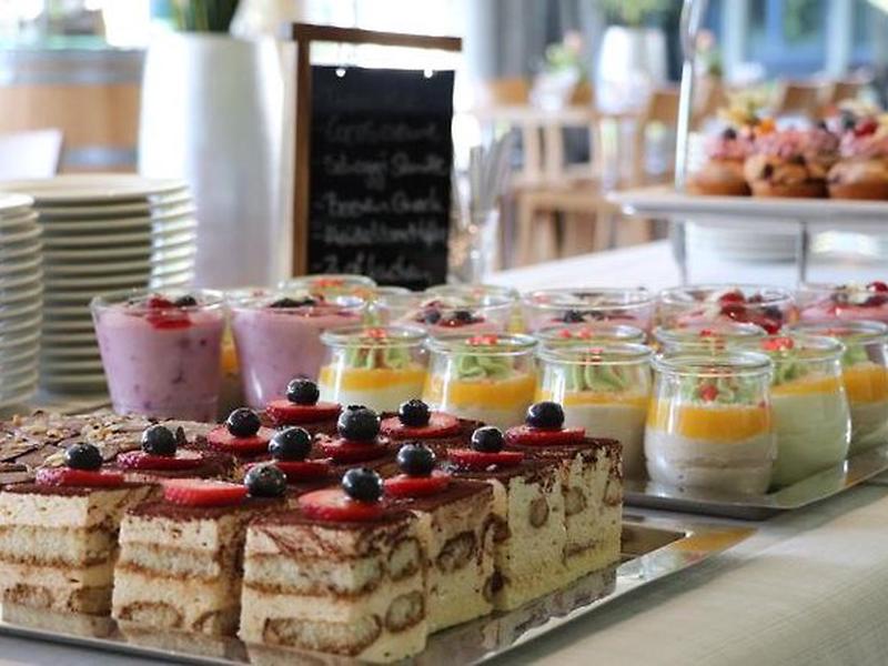 8966E7B3CF1F61654BB5615D80A000B5