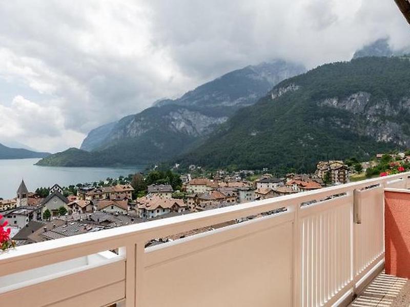 D05D8AD7BEE1EC2DAEC2DFAC2D8ED496