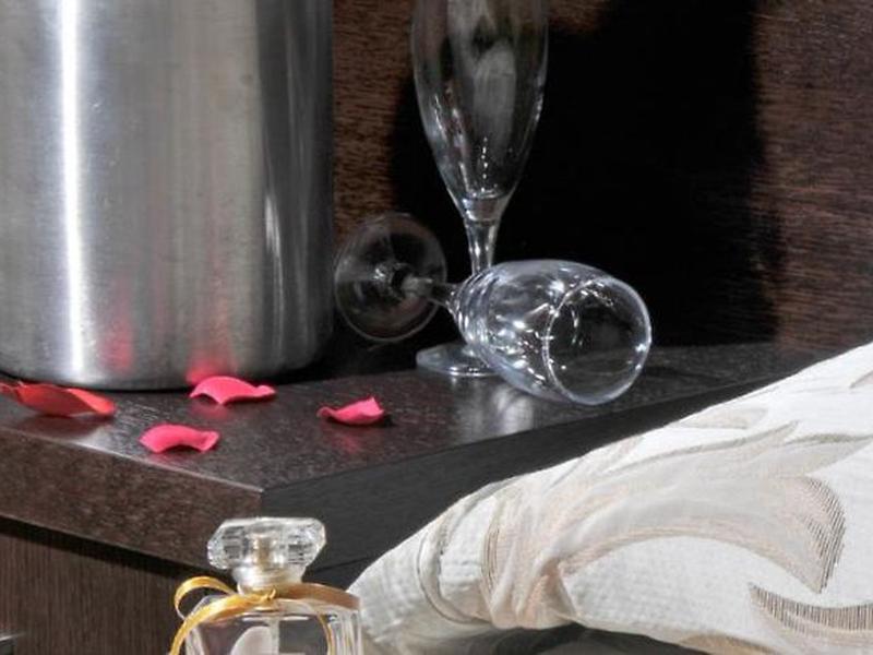 53E889E2CAB3CC78B5A878EB4B1A0AF1