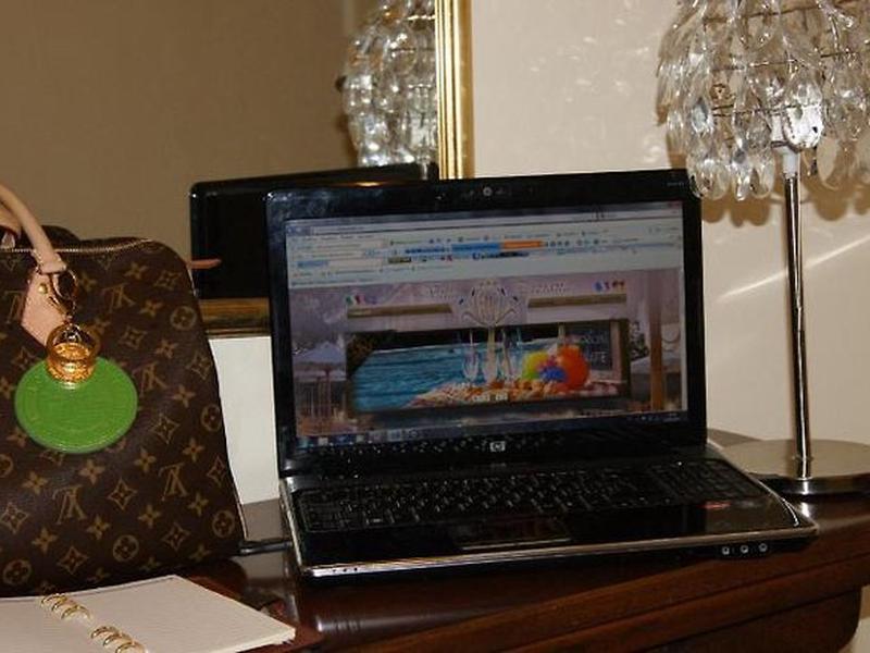 65922BC0B5F74CEC3FD5A08F78B172B8