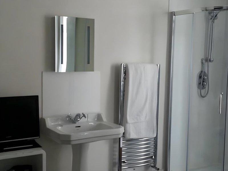 6DA6CBD450FA8FF82B6F0F3CA39BFB23