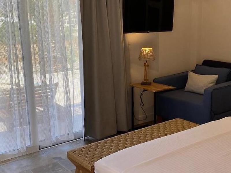 BF6C77A283E47CADF08AFC62EB4BEE5F