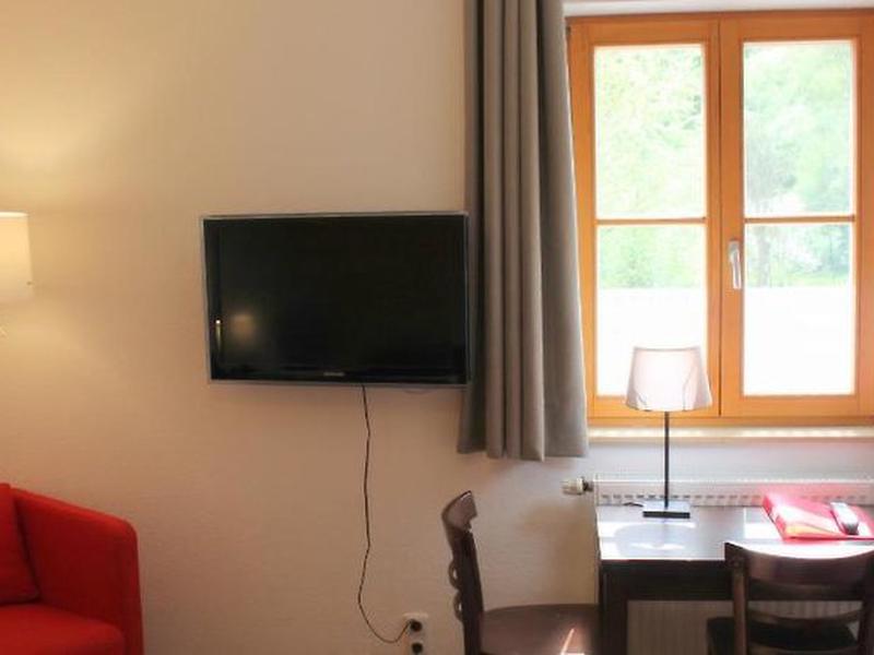 3D7B7A835E647F8CD42F69B82FCE6BAD