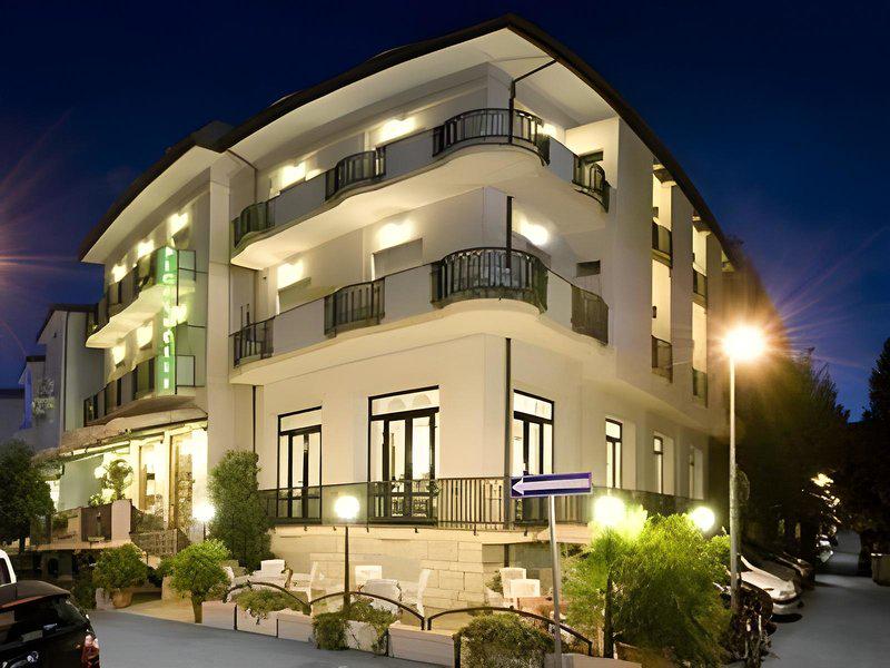 AAE3AA2CCEF08DD1125A0A55A2B42B3B