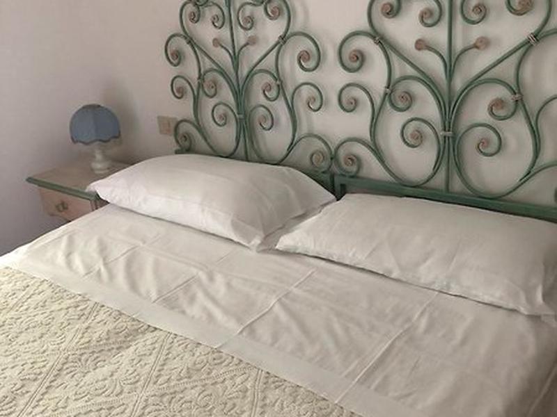 ECB630C0ECDFF73CA6219630B9378325