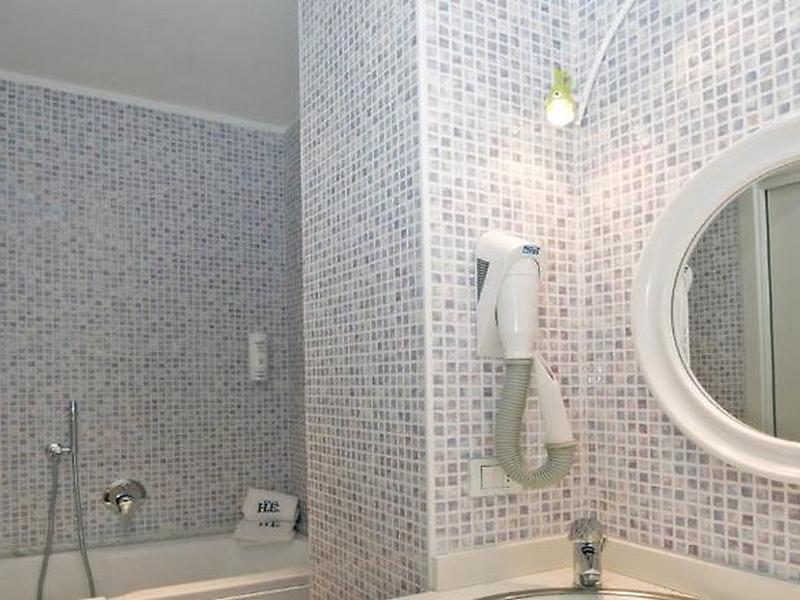 8D7F9E9580FCCDD5FC32748EE64DD7F1