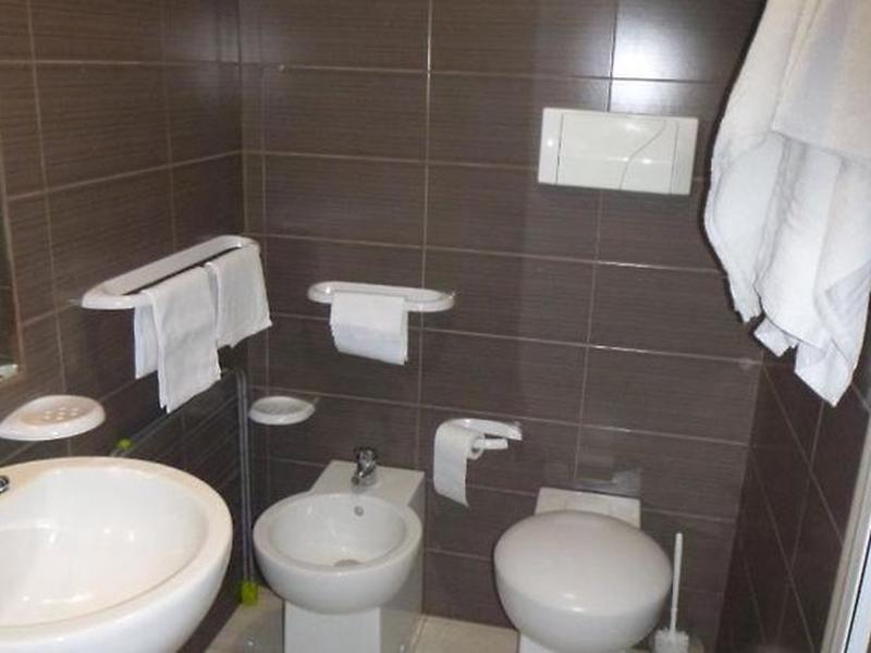 D236B429397F475F91C07823CF90ABB1