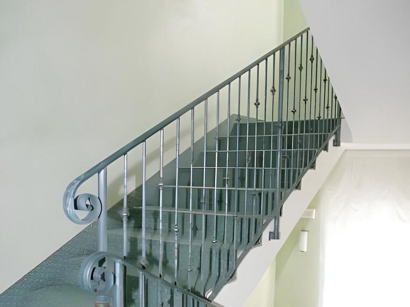 A1FF33A6CA378B0A8034C9A9CB613F38