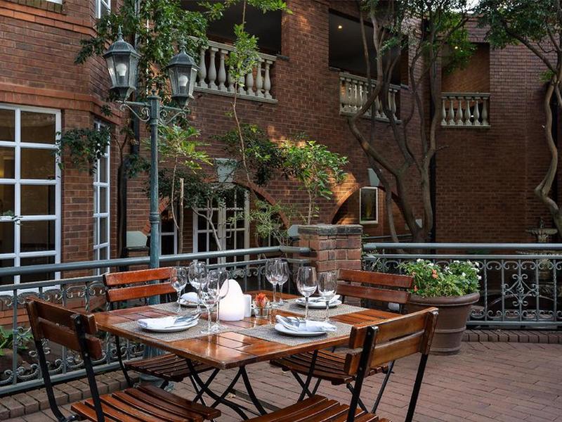 6C337FE275CBAC944410890E86FBF9FB