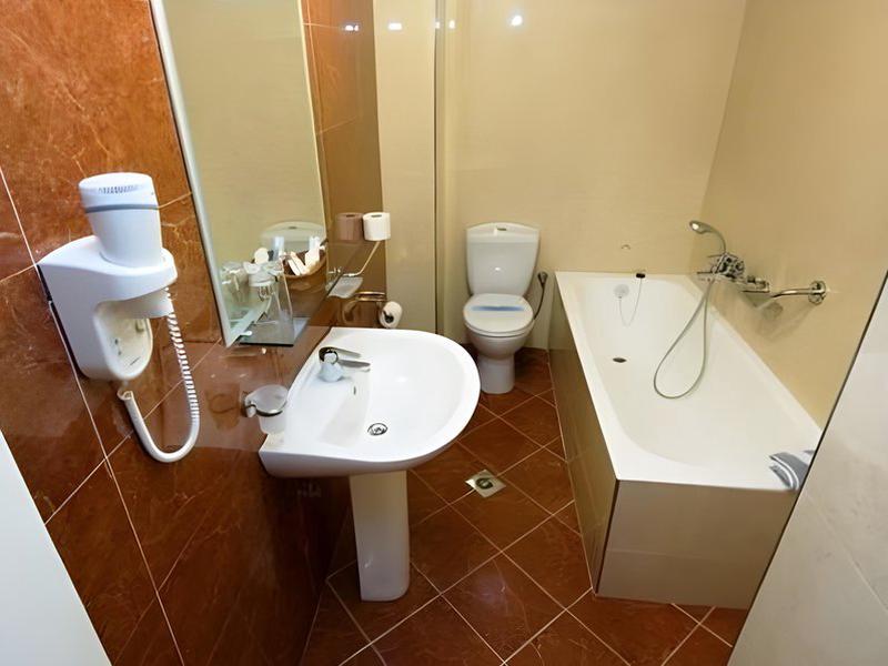 09E23860C4115B153A807008A66FA069