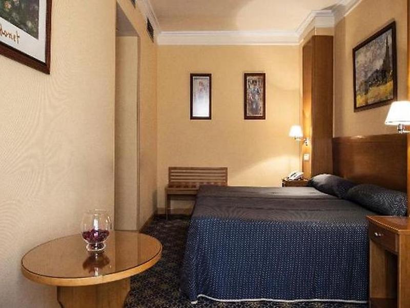 F392B64D0BA98CA4D19D1144D499C62C