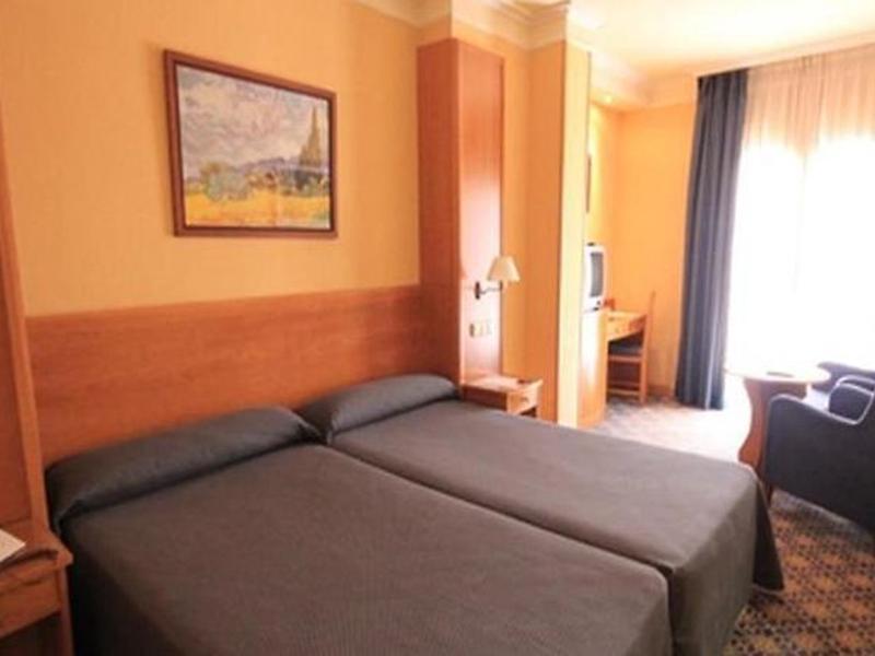 72CB65643D6206618C3B8711C610753E