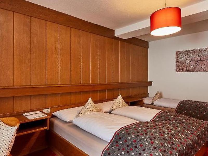 BCA6CFFBE749FFF53F64E42B124B5A68