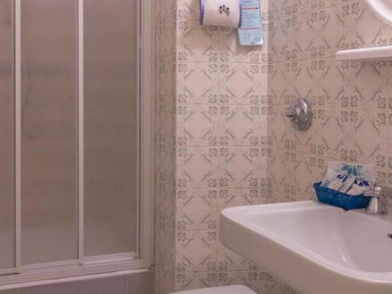 A56D790C7ED33E4207F76E952701FFD4