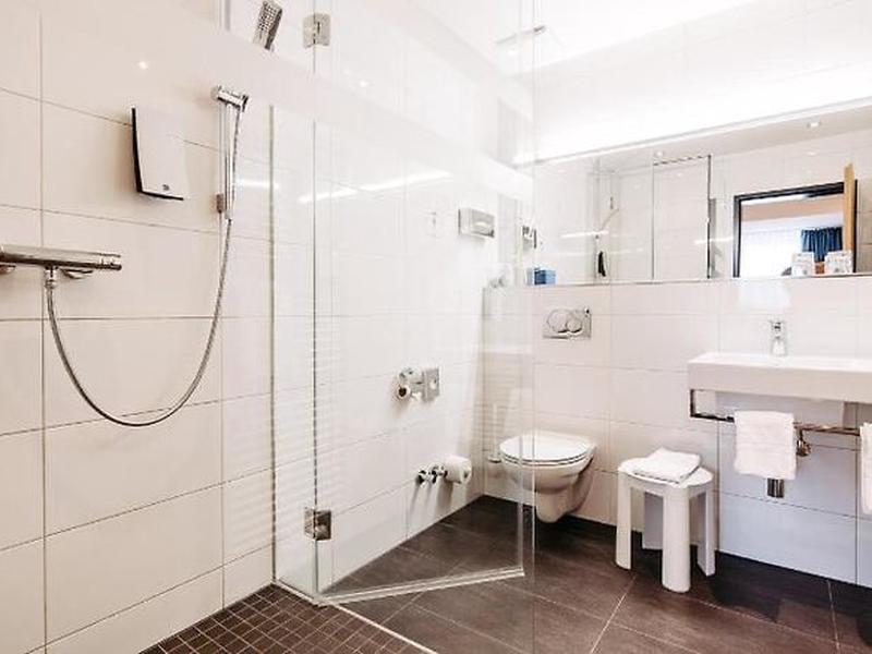 5917B4F09B4B68B253D7B8F1EDE414C9