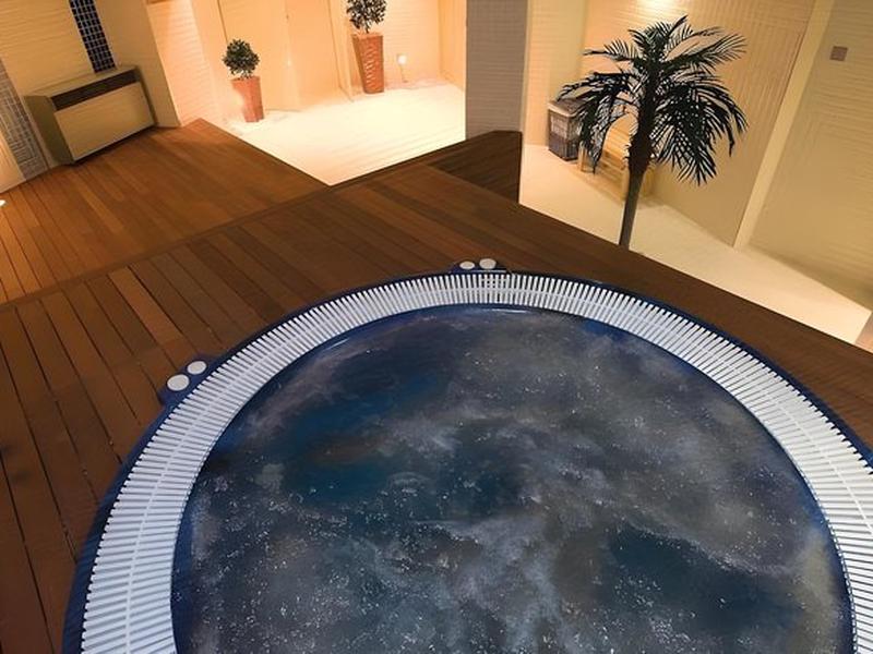 18C8168CCB59252C461AACA470FEB348