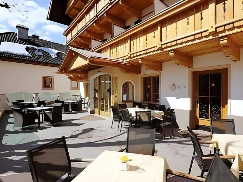 60F4DAECD0A29B8FAFD705ECB9D7218A