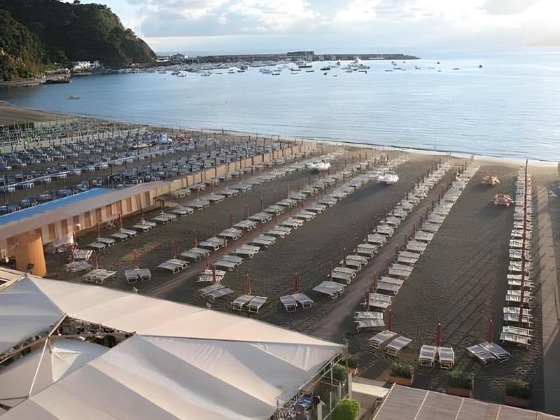 20B53C34751C95587AC25B51789957C2