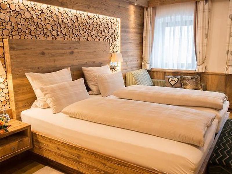 1479FEBA7ADA2E3550DDFDEF34FBF685