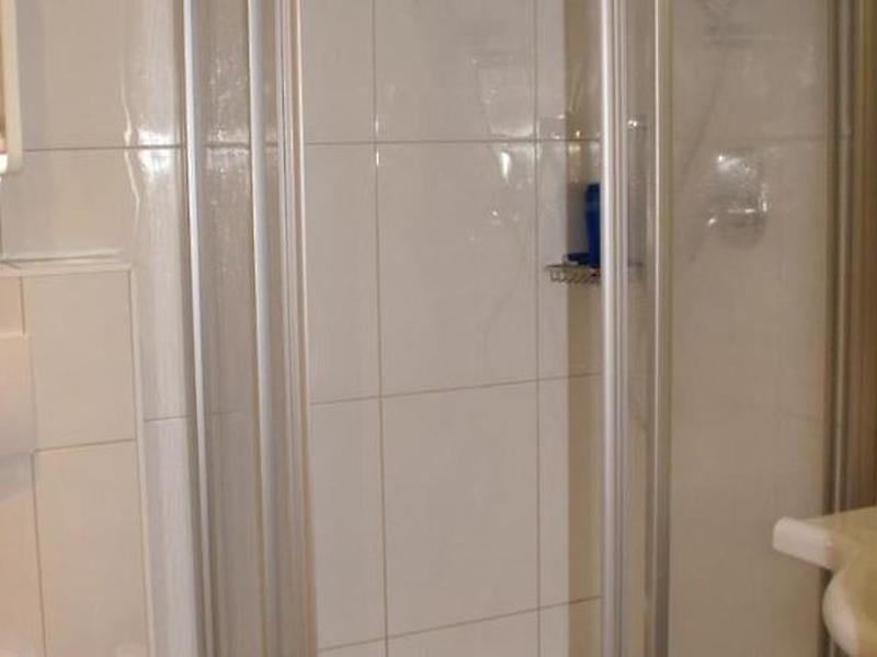 8AE393E26A18C3DA3C5562CB14DB371E