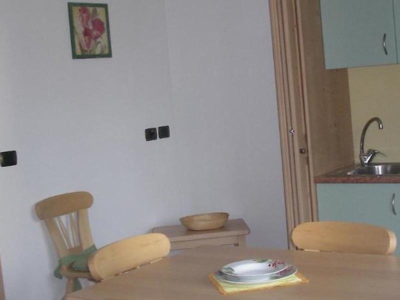 5B67352E50BE0707DEAE722E5C82AE3C