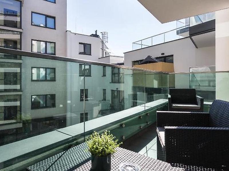 B989C402B01A9B136B307FB769D4E8AF