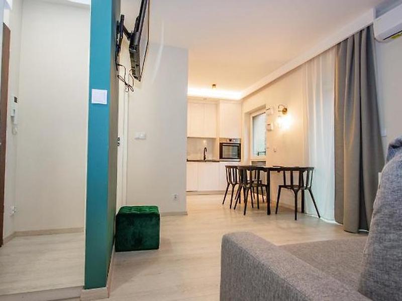 2DC83FBDF264776787F4D501F08BC035