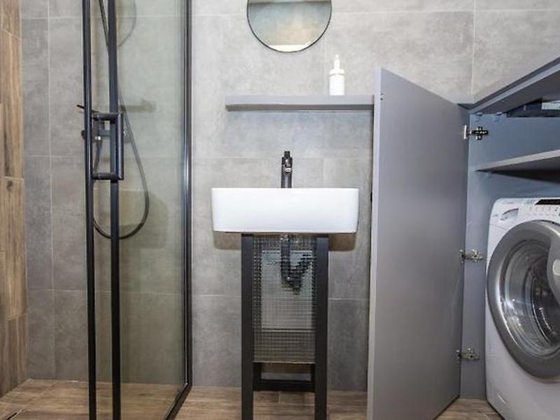 F965223FAB334380AF90B9A01DBF080D