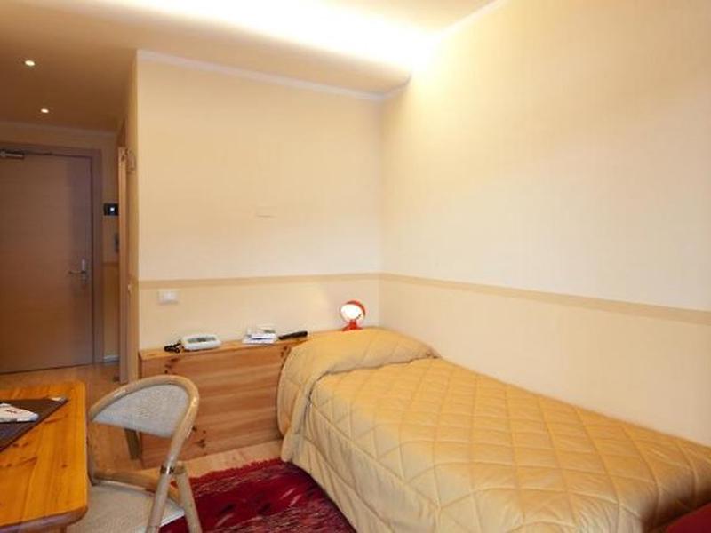 DBC1DE62213370A403CFD1251A1AEF16