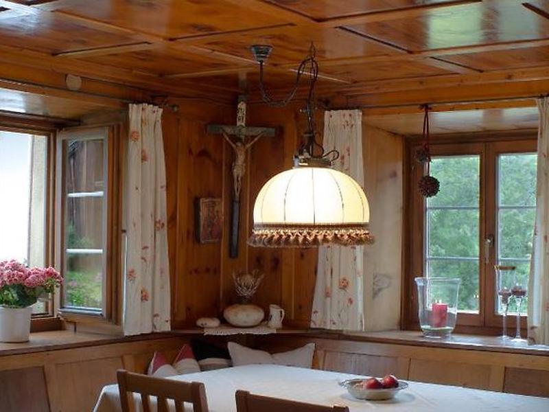 A28EB301D3F072819A0C3DA58131E06B