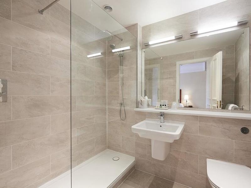 35D43B3691F838BF7F1B6DB91D6EA92C