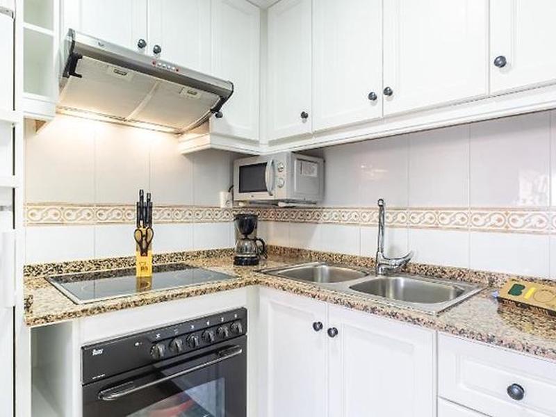 7F6935EE1EE3B5478E91E88A53A9D128