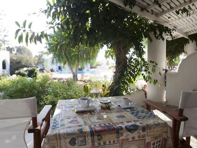 9976A585B8D4451B7F517C829AABD001