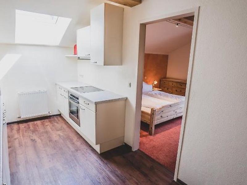 6C58DF1265FC318BBA9612C965644555