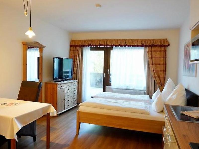 F4C649C28B06B2491C9C76FE19FE17B9