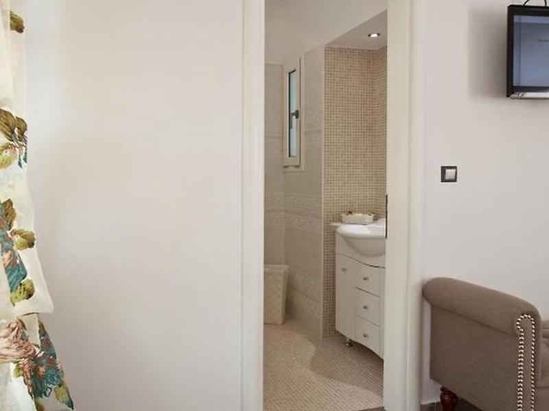 D3B9E0217C2D79B29D0568372F2E41D9