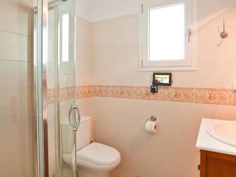 8DD654B59A42C4A3DB87DE53B7BB18D1