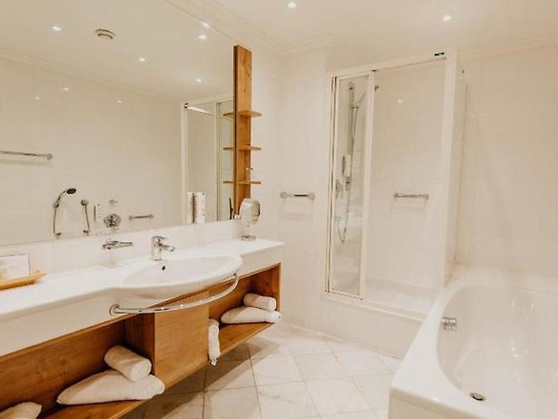 9659D9871EC559DD579DF8139CD23EB3