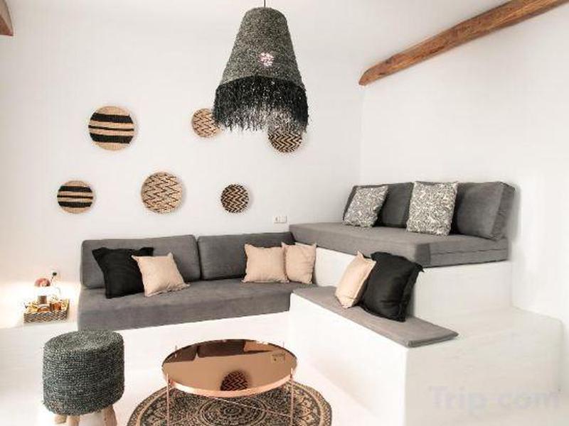 0C1E38E84FDF409CD6FAEC765083F4BB