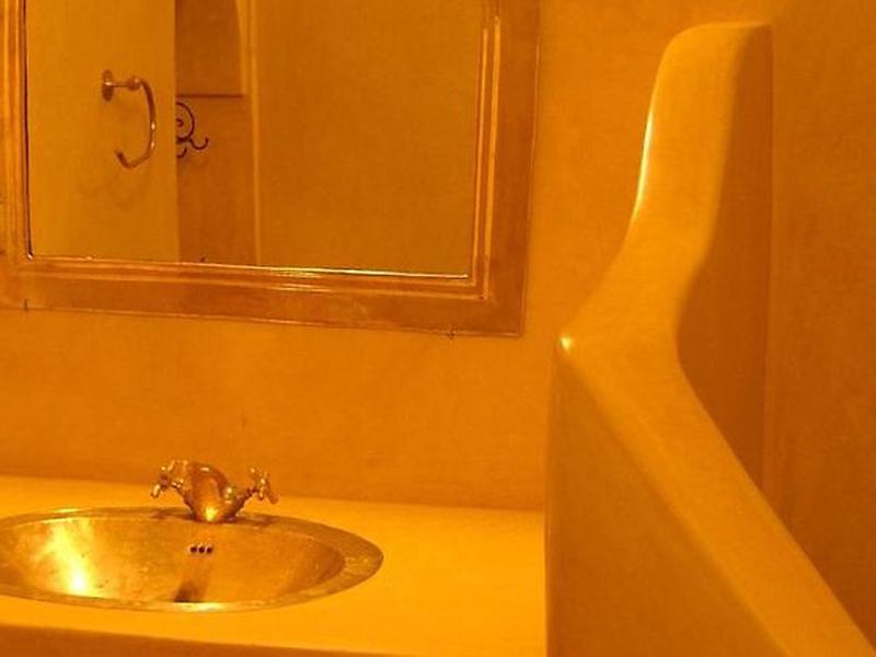 0B471186FCBBA0B493175B917D41352C