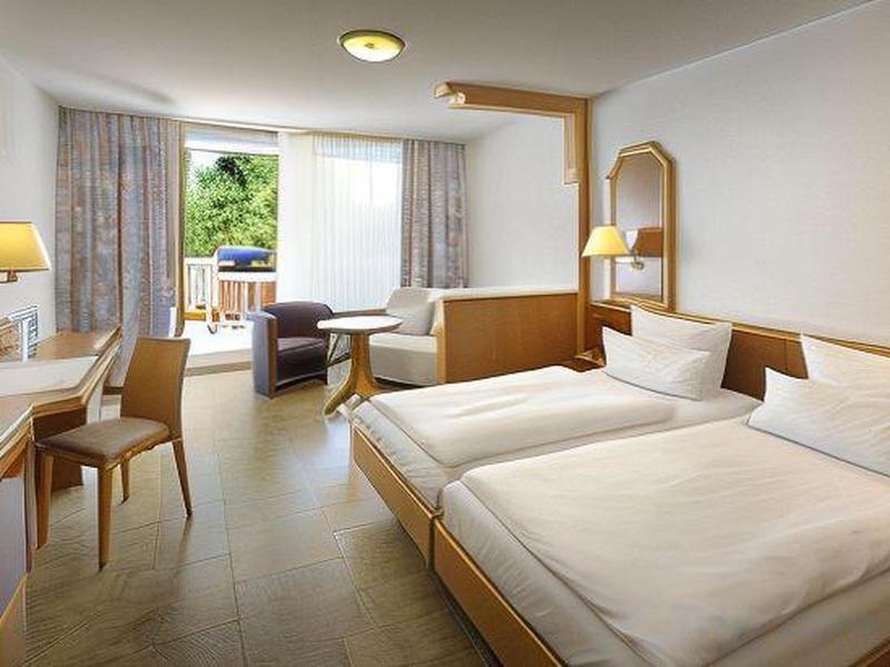 053A179893C8F9E968F38B84396EC876