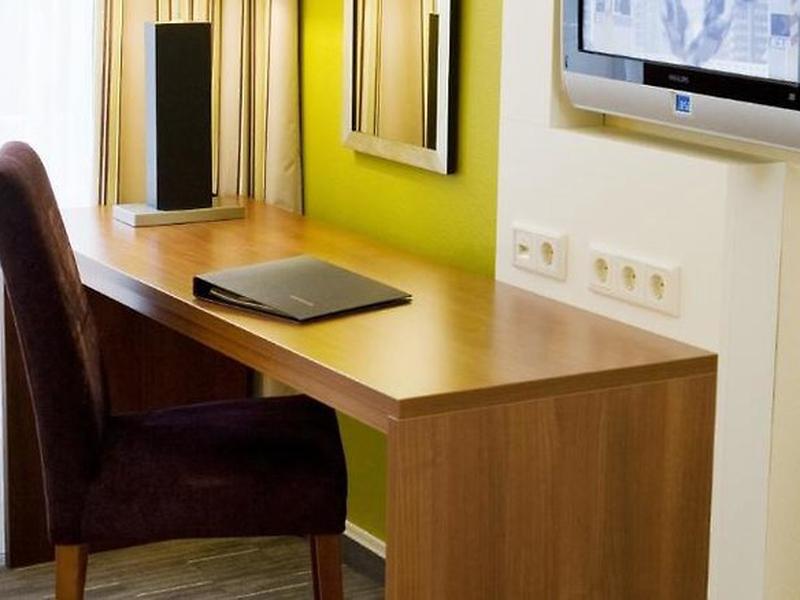 F71073A9E0CD2E5AA520946F2699A726