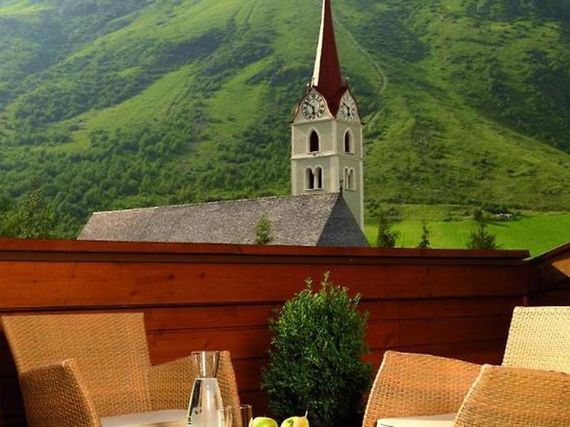 E5FC9A22539FBC66278BFEEF8517CB4E