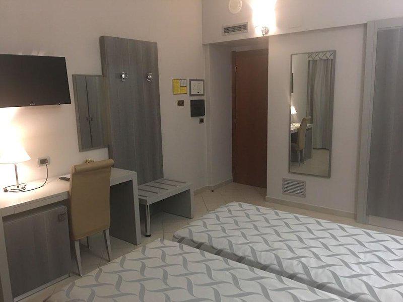 1718FBCE8B5B4C492127EA0BFCEFF45E