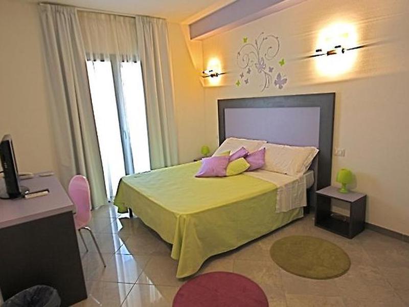 2AA4375B36DFD636AA754816ED38594D