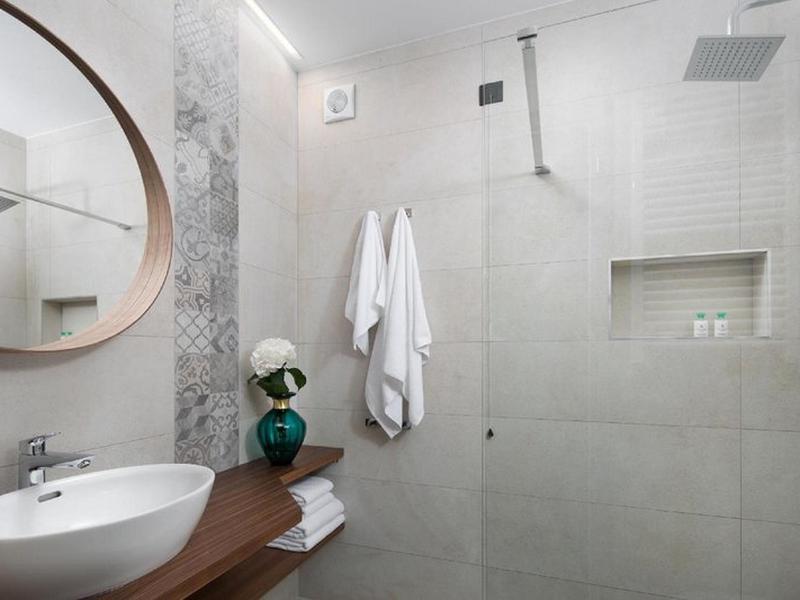 43825EF4F863A04829E610287D4207A4