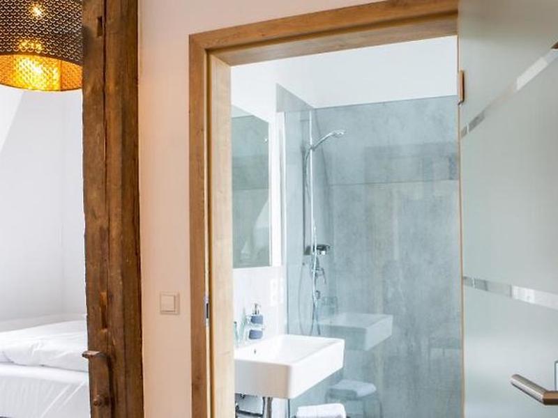 CCFDD022062FDCDAF30544E84762D2DC