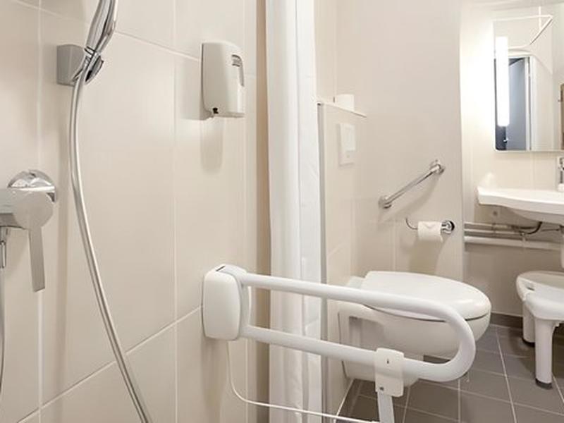 704C92302B5BB262F62C042639E64BB2