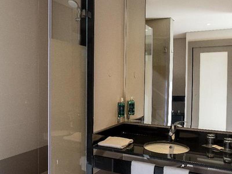 5BA2ED9E80E4AB9FAE1E4C0D2D8CE856